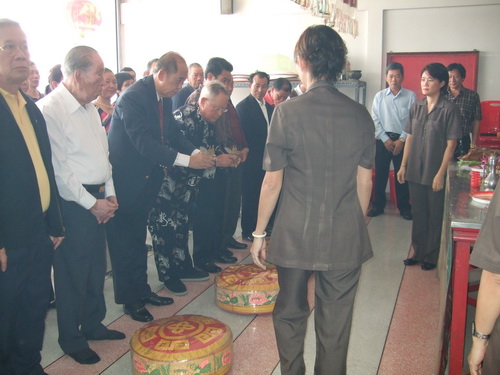 寧化48位巫氏宗親赴泰國懇親聯誼