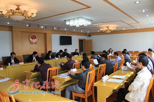 縣十六屆人大常委會(huì)十五次會(huì)議通過(guò)多項(xiàng)免職議案