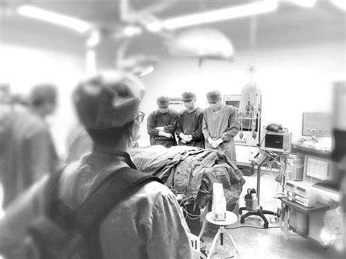 孩子爸爸的心臟會(huì)一直跳動(dòng) 另一種形式延續(xù)父愛