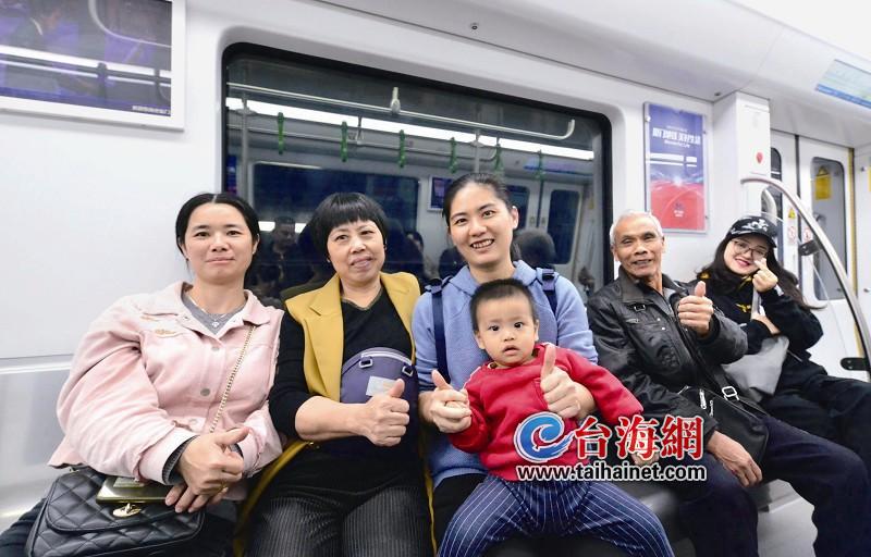 廈門地鐵2號線首日迎客10萬人次