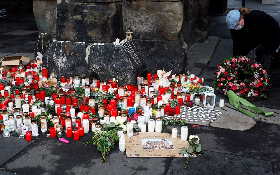 持續(xù)更新丨德國(guó)特里爾汽車(chē)沖撞行人事件致5人死亡 肇事者被提起訴訟