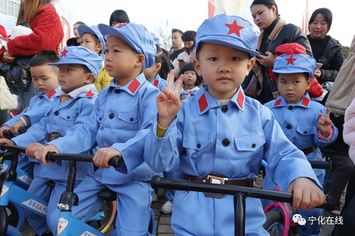 300名“騎士”紅土地上騎行競技