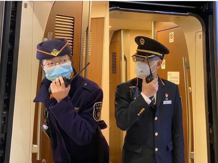 南征北戰(zhàn)，一趟車的不同使命