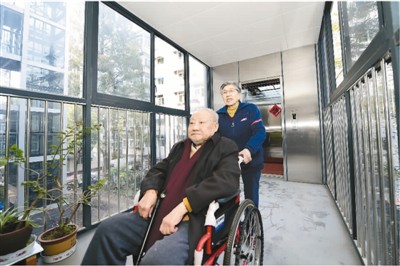 呼聲很高、“梗阻”不少 老小區裝電梯為何這么難?