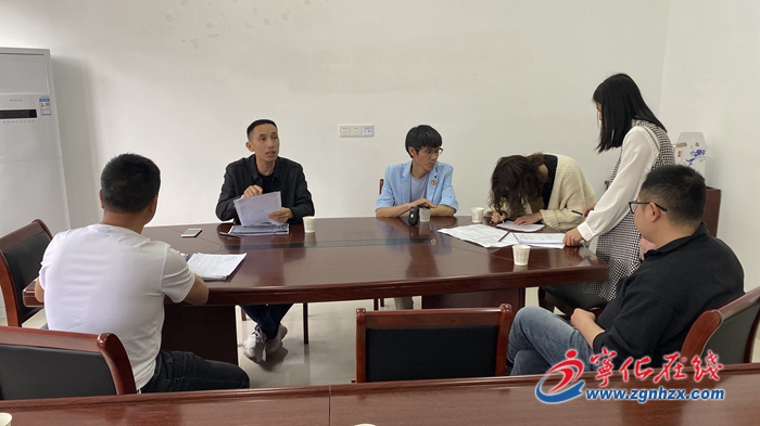 寧化安遠鎮:兩小時為工人討薪五萬多元