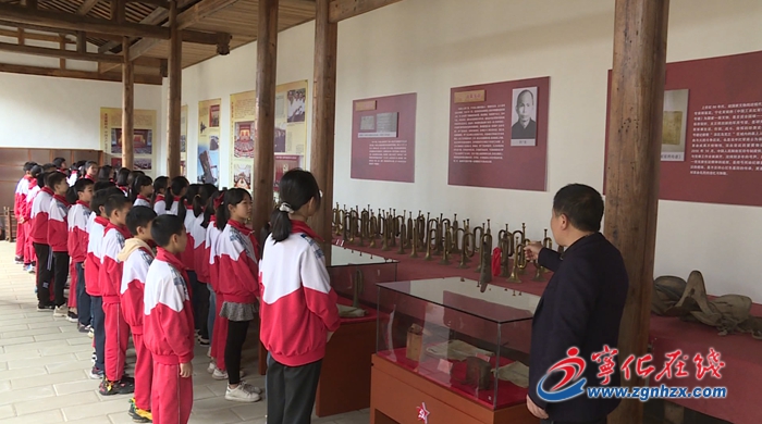 寧化泉上中心學校：接受紅色教育 激發愛國熱情