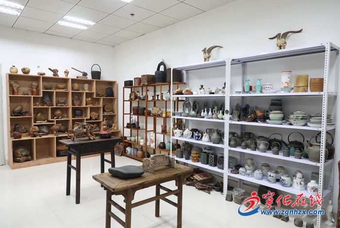 【創(chuàng)業(yè)突破年】客家古玩文化城開業(yè)