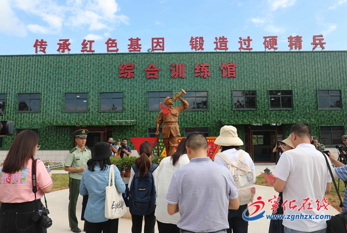 武警福建省總隊“情系八閩·永葆初心”宣傳活動在寧化啟動
