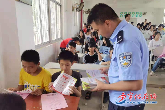 【我為群眾辦實事】淮土鎮:綜治宣傳進校園