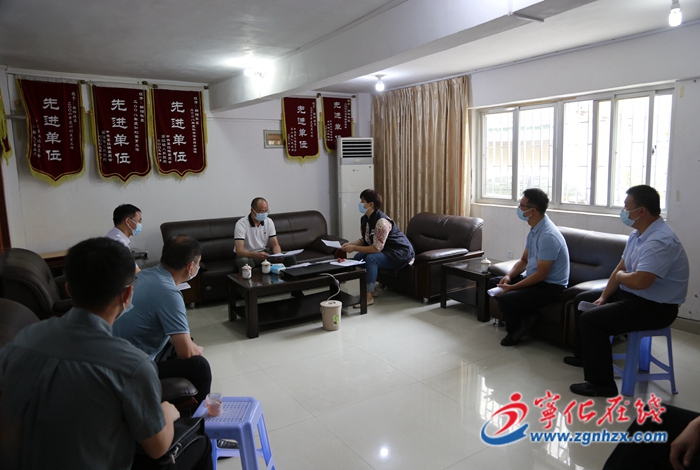 縣領導開展新冠疫苗接種摸排工作調研