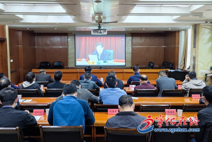 寧化聽收看全省、全市冬春農田水利建設暨秋冬“三農”重點工作電視電話會