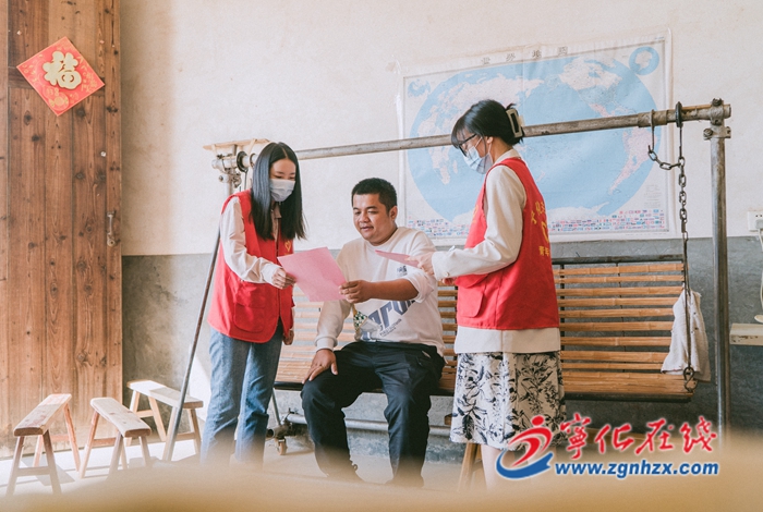 寧化：勤跑腿，醫(yī)保征繳工作“加速跑”