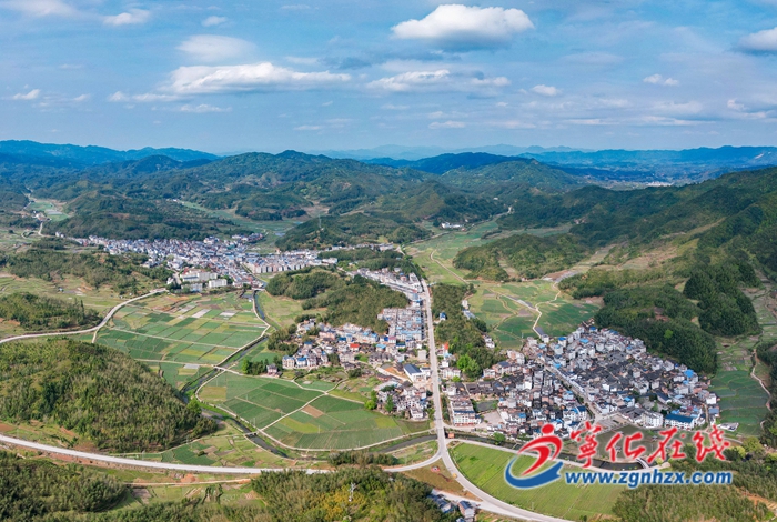 寧化曹坊：文明新風(fēng)吹來美麗鄉(xiāng)村新變化