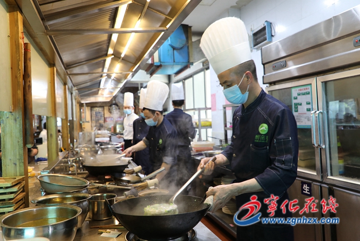 寧化：“客家熱”帶動(dòng)客家美食產(chǎn)業(yè)