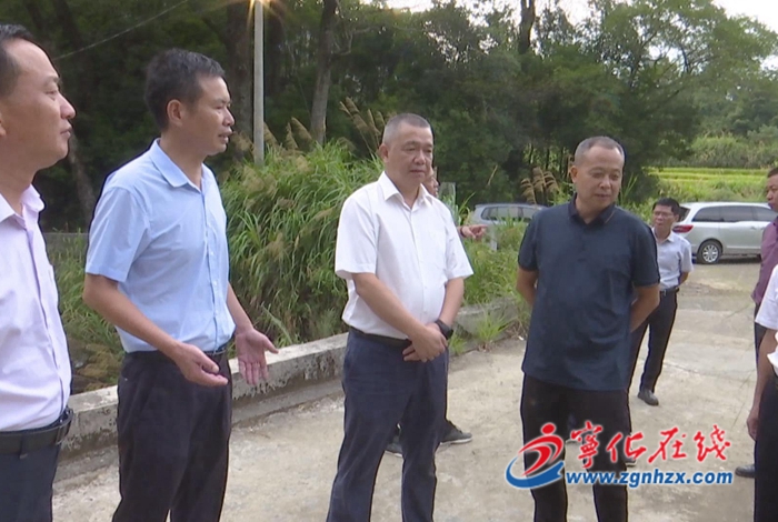 寧化、長汀兩縣政協(xié)聯(lián)合開展巡河視察活動