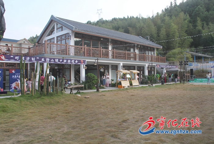 安樂鎮(zhèn)：舉辦“燈月計(jì)劃”樂野中秋國潮主題游園會(huì)