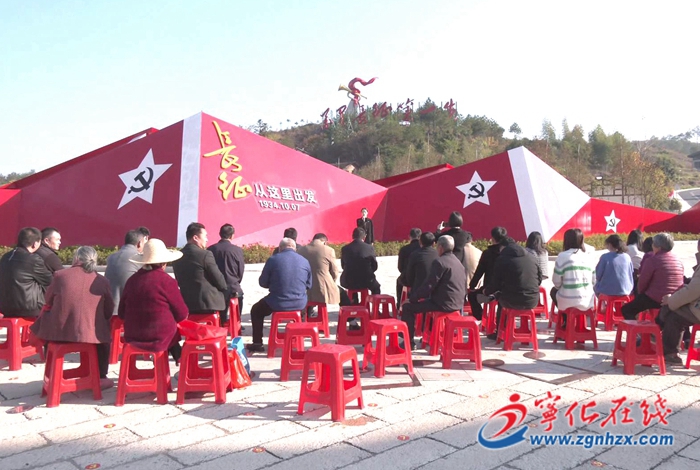 主題教育“五講五問(wèn)”巡回宣講走進(jìn)寧化淮土鎮(zhèn)