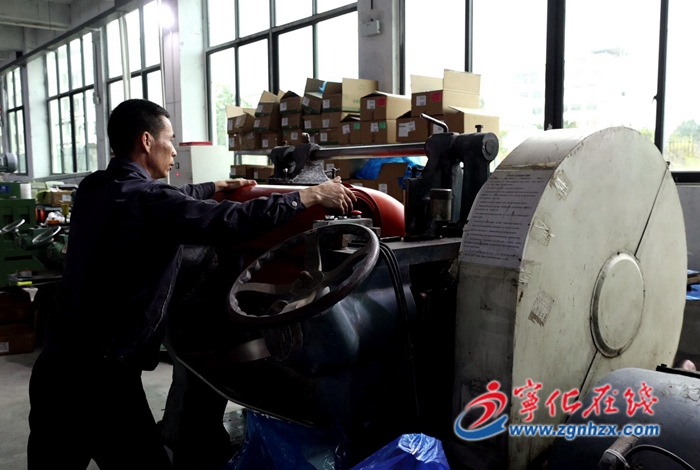 深學爭優 敢為爭先 實干爭效|寧化濟村:當好服務“店小二”,護航企業“開門紅”!