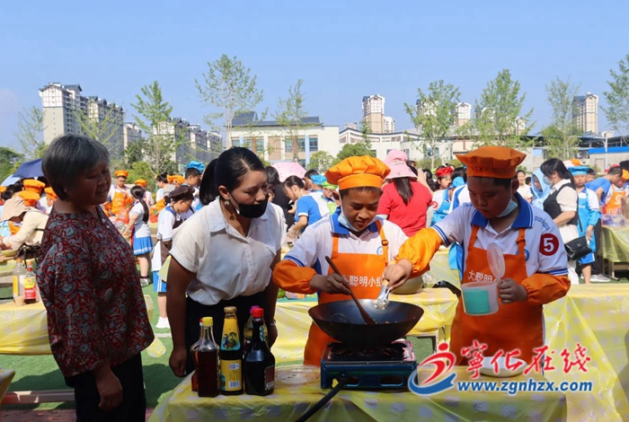 寧化:學(xué)生秀烹飪絕活