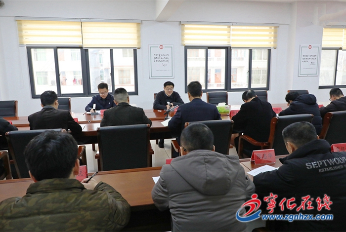 寧化縣領(lǐng)導(dǎo)到治平畬族鄉(xiāng)開展落實全面從嚴治黨主體責(zé)任集體約談