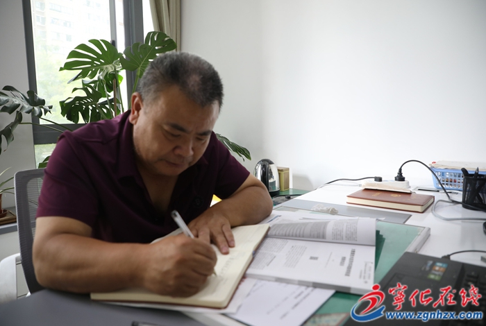 徐景明:守望鄉村教育不言悔