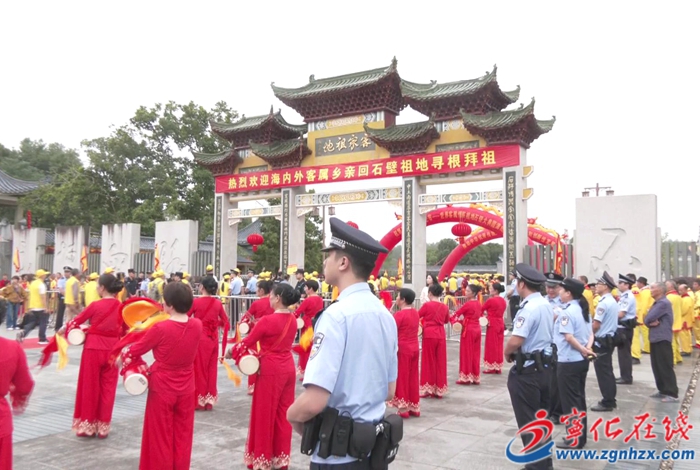 第三十屆客家文化節——世界客屬情系祖地石壁大典幕后的他們全力以赴做好服務保障工作