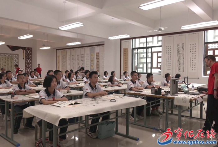 寧化：加強書法教育 打造墨香校園