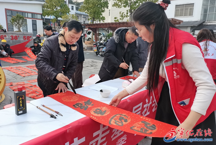 曹坊鎮開展“春到萬家”傳統文化走基層活動