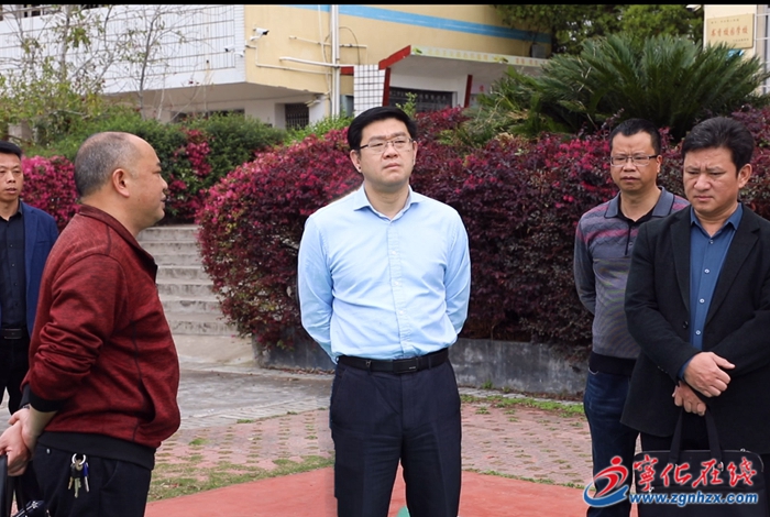 寧化縣領導開展教育工作調研