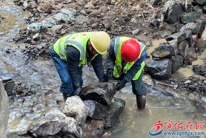 安樂鎮：打造碗窯瀑布 撬動鄉村振興