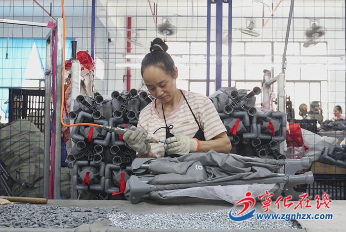 寧化:兒童用品企業開足馬力趕訂單