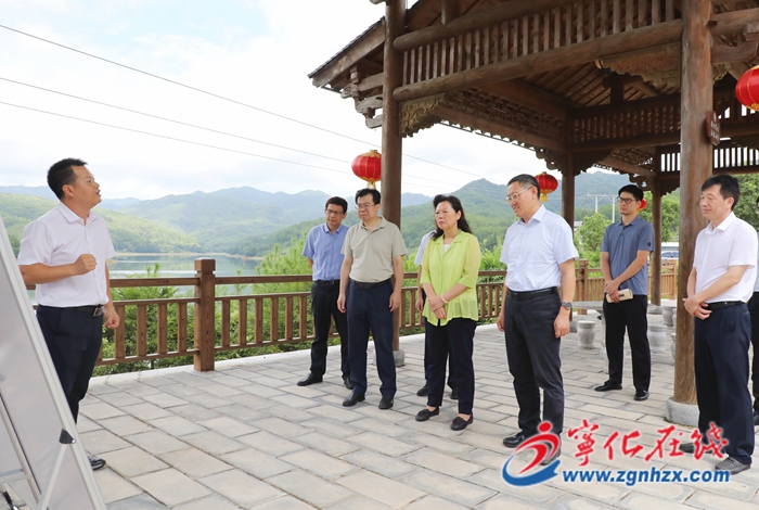 省人大常委會領導來寧化開展工作調研