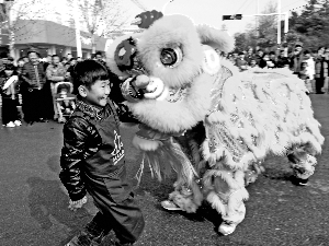 旅游過(guò)年成為新民俗 國(guó)人7天花了9260億元