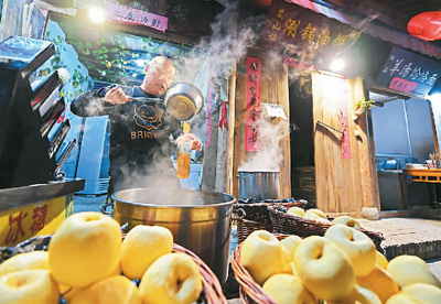 夜經(jīng)濟點亮鄉(xiāng)村