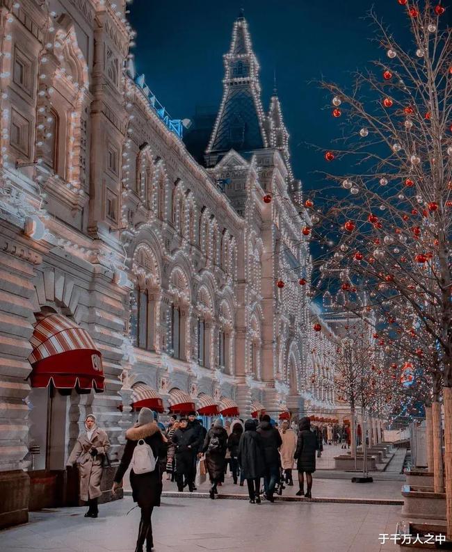 莫斯科的冬夜，宛如童話世界！